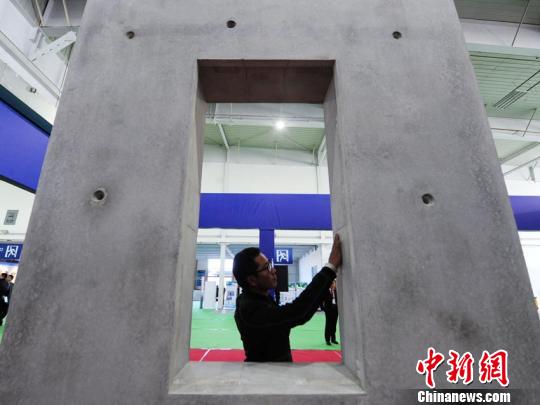 長春筑博會聚焦裝配式建筑的發(fā)展 劉棟 攝 長春筑博會聚焦裝配式建筑的發(fā)展 劉棟 攝
